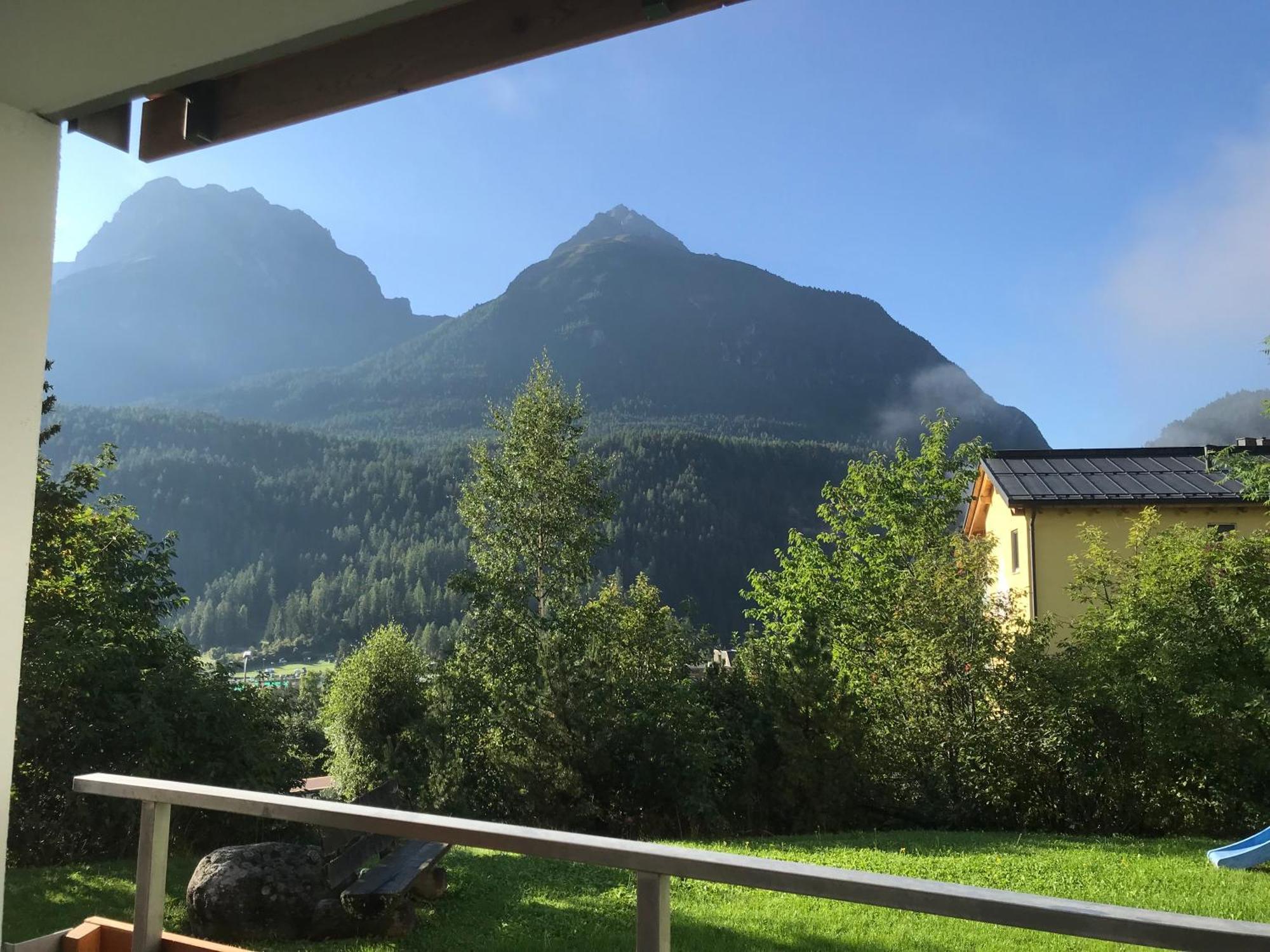 Aaa Chalet Allegra Rojo With Mountain View Scuol Exteriér fotografie